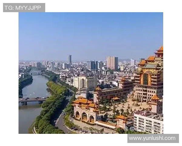 足球明星高清图片素材尽在这里让你轻松获取心仪球员的精彩瞬间与经典瞬间